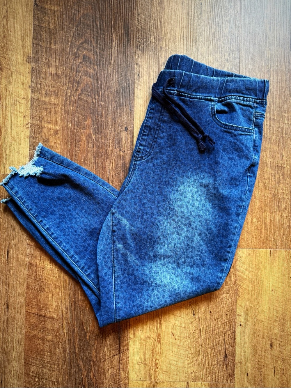 YMI Blue Leopard-Print Jogger Jeans